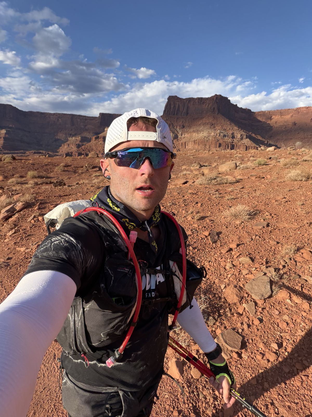 Desert selfie mid-race
